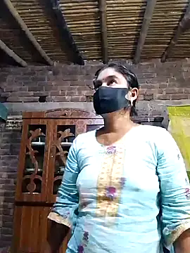 Hot Sweeti online show from 04-27-26, 09:57