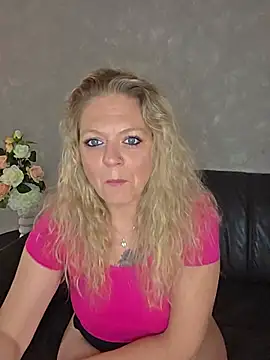 Anna-Lustig online show from 06-07-26, 09:57