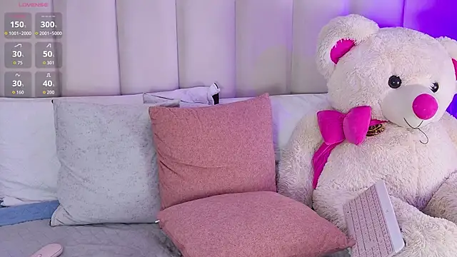 Liza brown online show from 04-24-26, 07:38