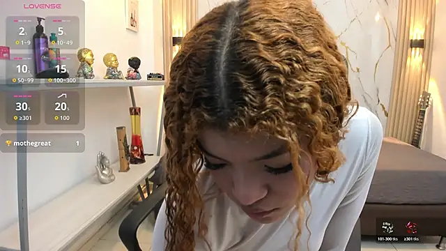 Zoey Taylor07 online show from 04-24-26, 01:02