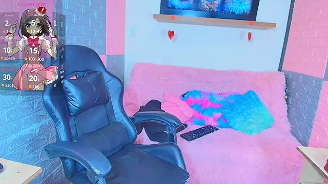 hotcakes uwu online show from 04-23-26, 04:03