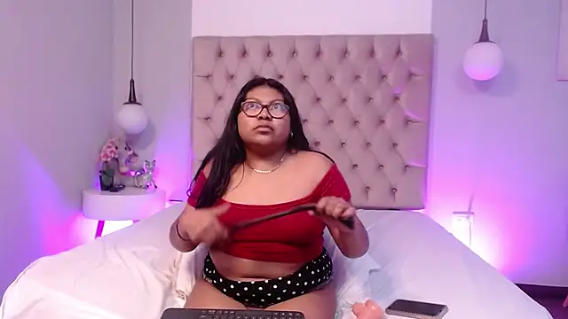 Snapshot of Kiri_Black_ chatting on 02-03-26, 06:22 Kiri Black online show from 02-03-26, 06:22