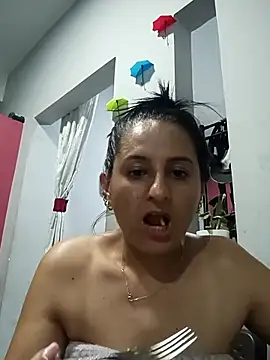 Luna seductora12 online show from 03-04-26, 01:33