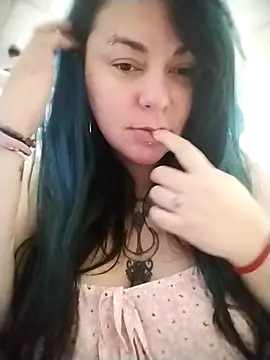 Snapshot of candydust chatting on 02-23-26, 03:04 candydust online show from 02-23-26, 03:04