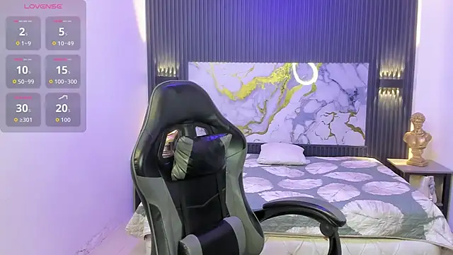 Amelia Lopez24 online show from 04-11-26, 07:18