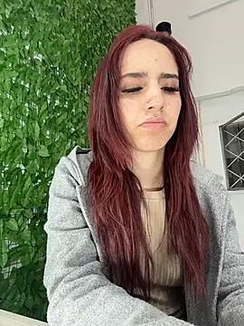 elodie rouge online show from 03-27-26, 11:54