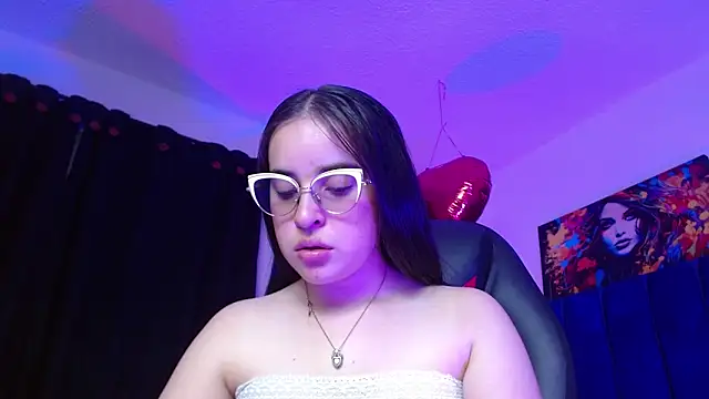 Snapshot of valeri_sotoo chatting on 05-15-26, 01:18 valeri sotoo online show from 05-15-26, 01:18