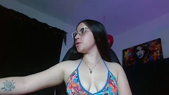 Snapshot of valeri_sotoo chatting on 06-01-26, 01:24 valeri sotoo online show from 06-01-26, 01:24