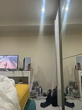 Brownadam111 online show from 02-01-26, 01:48