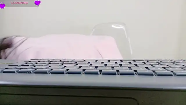 Valen Sm online show from 02-27-26, 08:31