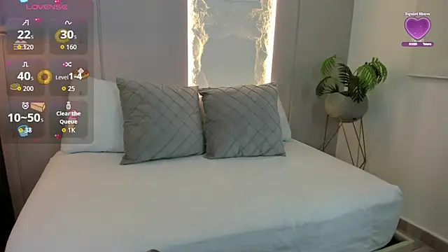 ivette swan online show from 03-07-26, 07:11