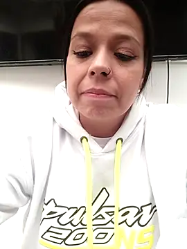 RossyAlvarez online show from 07-24-26, 01:09