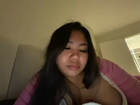 Snapshot of TitiTinyThai chatting on 07-01-26, 08:52 TitiTinyThai online show from 07-01-26, 08:52