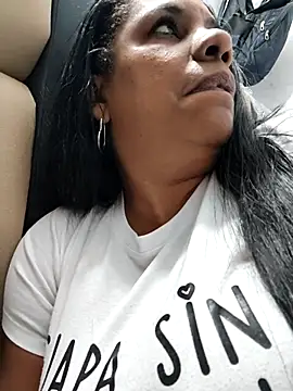 Zeyllyjhonson online show from 02-17-26, 03:36