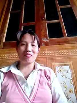 Gummiesu online show from 03-29-26, 08:58