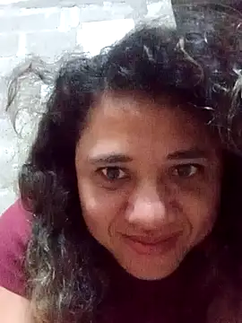 Snapshot of allexa_gomez chatting on 06-17-26, 05:43 allexa gomez online show from 06-17-26, 05:43