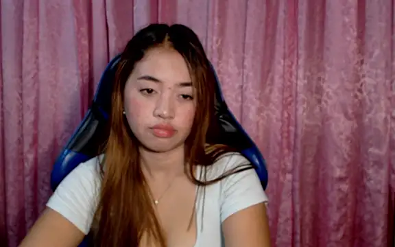 pinay mayahiga online show from 05-09-26, 11:59