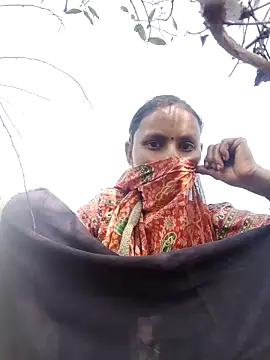 Juli rathore online show from 02-17-26, 06:43