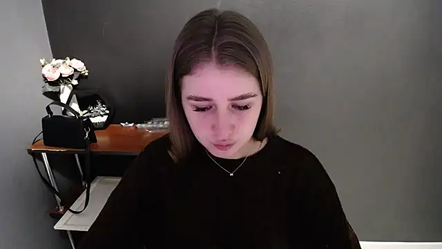 Sunny siren online show from 02-23-26, 01:19