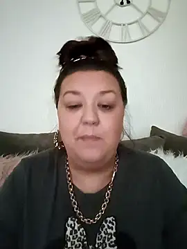 Snapshot of Nova-iswiserx chatting on 03-06-26, 10:56 Nova-iswiserx online show from 03-06-26, 10:56