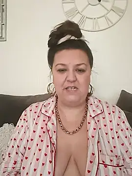 Snapshot of Nova-iswiserx chatting on 04-03-26, 10:13 Nova-iswiserx online show from 04-03-26, 10:13