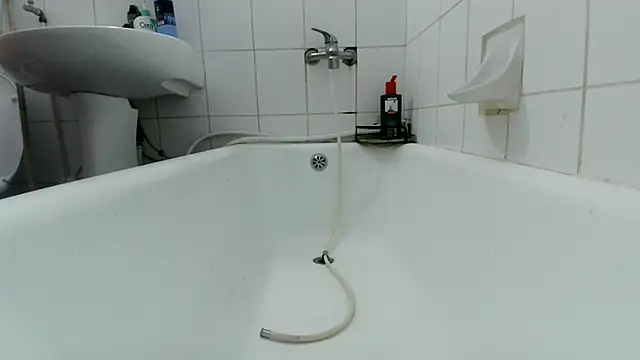 Crista-Elio online show from 04-24-26, 02:52