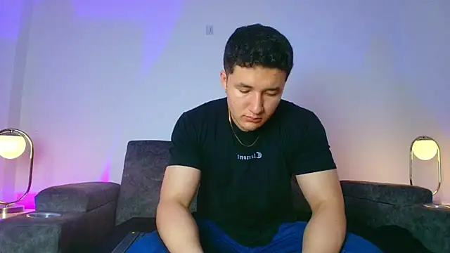 Alexander Connor online show from 04-24-26, 12:07