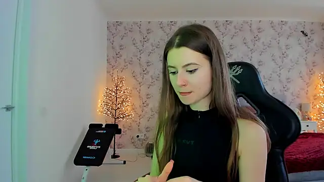 Hot Molly5 online show from 03-05-26, 10:33