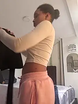 Ebony love07 online show from 03-25-26, 08:37