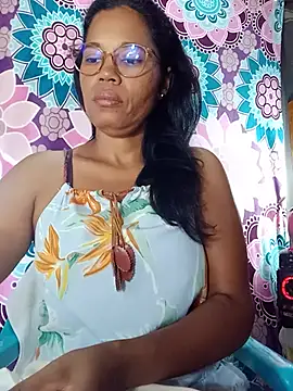 Snapshot of Yandris_1212 chatting on 06-02-26, 01:35 Yandris 1212 online show from 06-02-26, 01:35