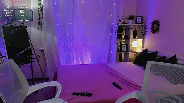  JessLei  online show from 02-12-26, 01:06