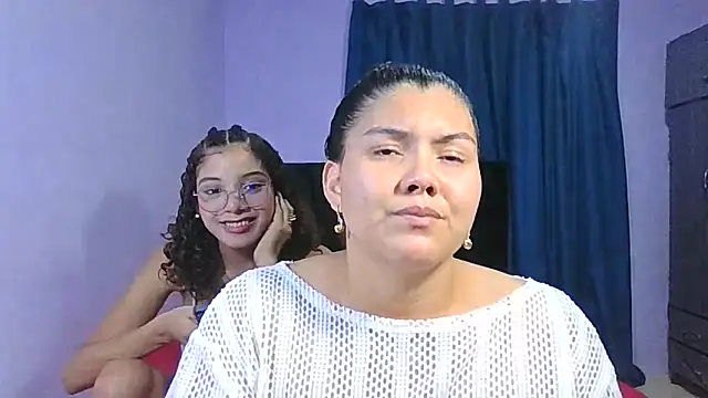 Helena-Paola online show from 02-20-26, 05:26