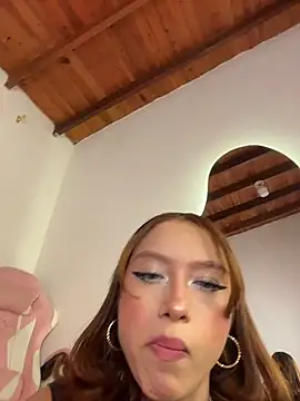 Snapshot of Alison_Ivanova chatting on 02-19-26, 03:46 Alison Ivanova online show from 02-19-26, 03:46