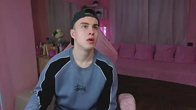 Snapshot of Kris_Braun chatting on 03-02-26, 10:33 Kris Braun online show from 03-02-26, 10:33