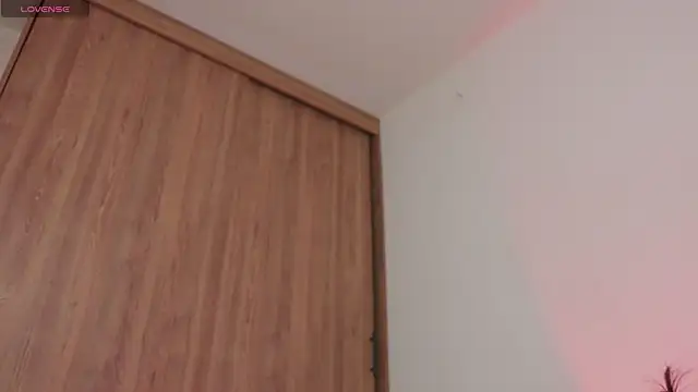 isabela   online show from 02-28-26, 03:29