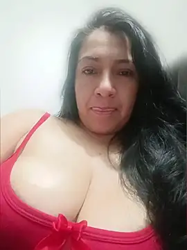 Katysaez online show from 06-11-26, 05:27