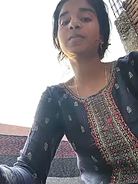 Cute-Natashaa online show from 02-18-26, 10:55