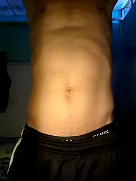 minhtai109 online show from 03-12-26, 12:55