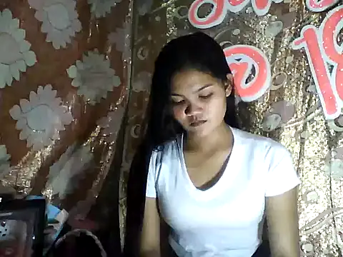 PinaySkinnyJust18 online show from 02-23-26, 09:28