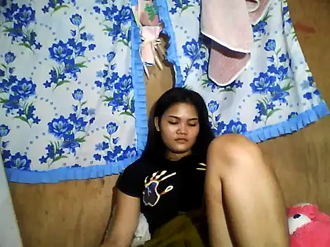 PinaySkinnyJust18 online show from 06-09-26, 09:54