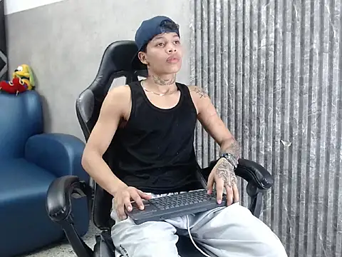 Dogan Renzo0 online show from 02-03-26, 07:30