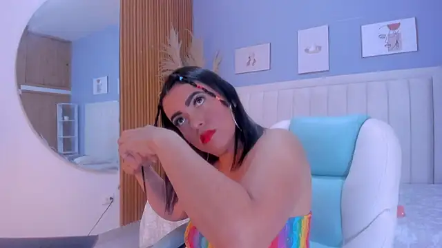 Snapshot of helen_jonesx chatting on 02-12-26, 12:11 helen jonesx online show from 02-12-26, 12:11