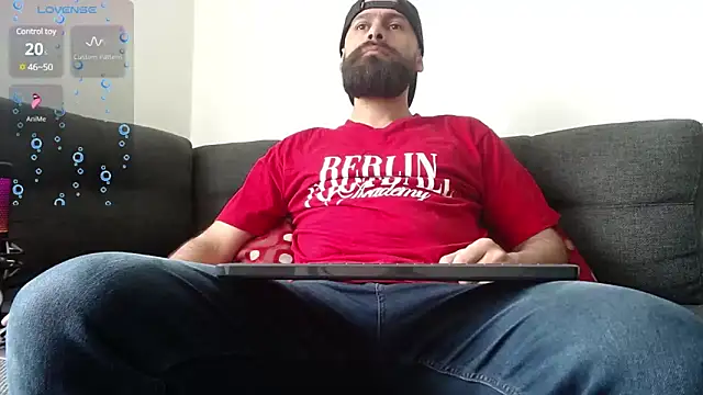 Snapshot of SpermsBank chatting on 03-22-25, 02:25 SpermsBank online show from 03-22-25, 02:25