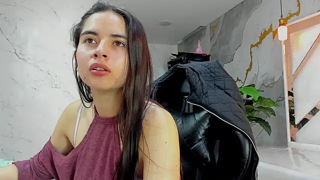 Qetsyah tf online show from 04-13-26, 01:27