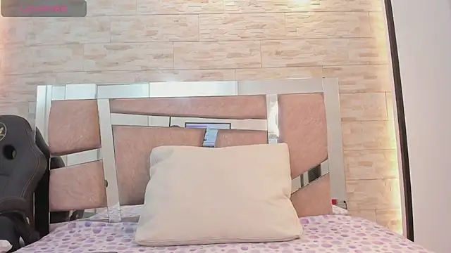 kendall grace online show from 04-23-26, 11:20