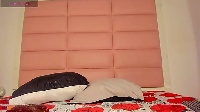 Catalinna 03 online show from 03-21-26, 08:01