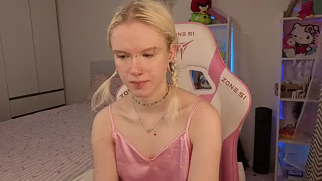 Snapshot of Mia_WaterFall chatting on 03-09-26, 03:10 Mia WaterFall online show from 03-09-26, 03:10