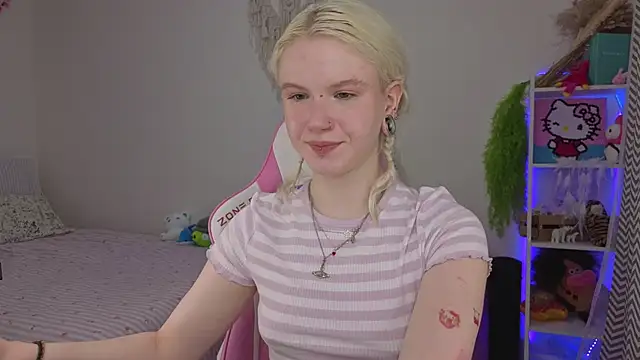 Mia WaterFall online show from 04-26-26, 03:37