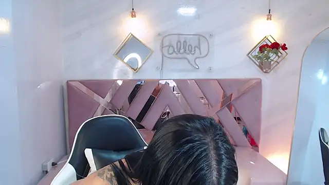 Melisa v online show from 04-18-26, 08:42