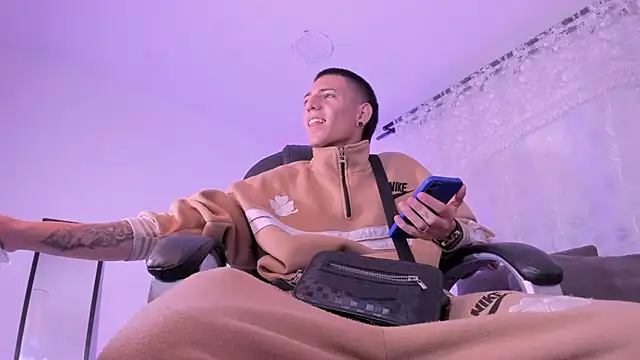 NickyyFlow online show from 03-26-26, 10:37